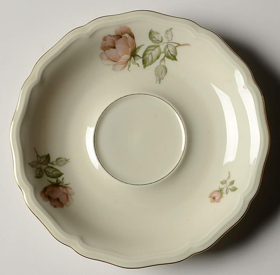 E428 Saucer by Johann Haviland-1