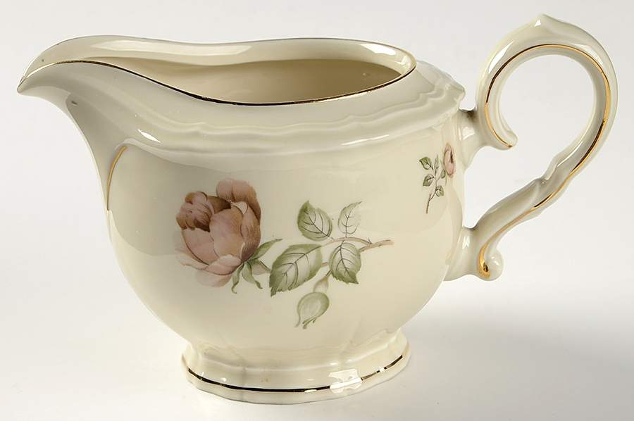 E428 Creamer by Johann Haviland-1