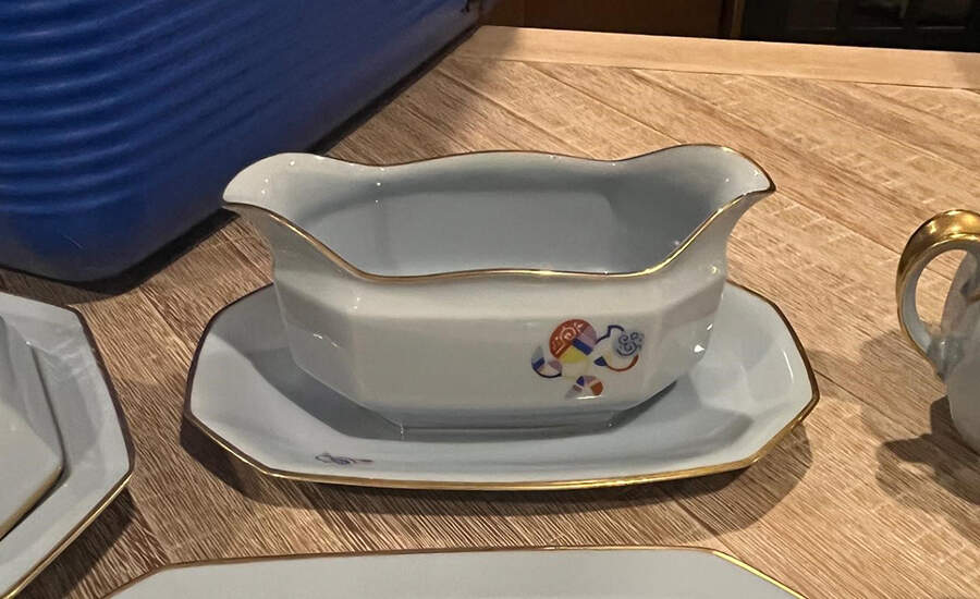Festival Gravy Boat with Attached Underplate by Johann Haviland-1