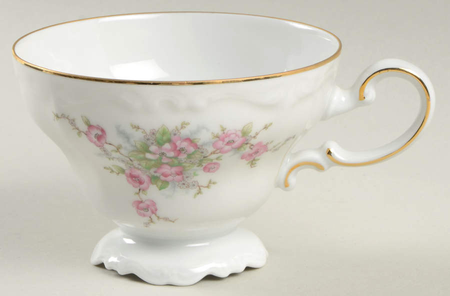 JOH1 Footed Cup by Johann Haviland-1