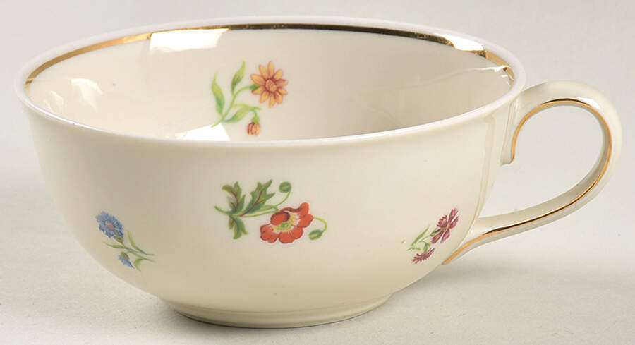 JOH103 Flat Cup by Johann Haviland-1