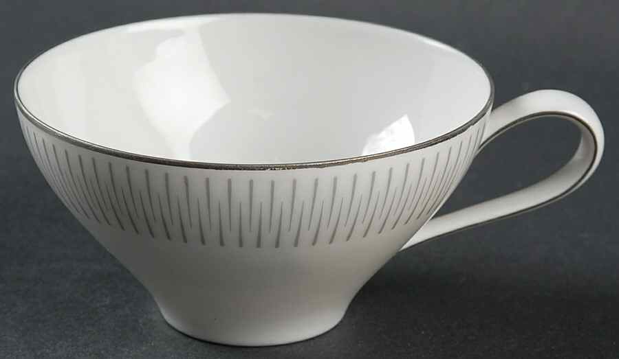 JOH15 Flat Cup by Johann Haviland-1