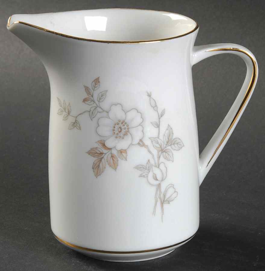 JOH16 Creamer by Johann Haviland-1