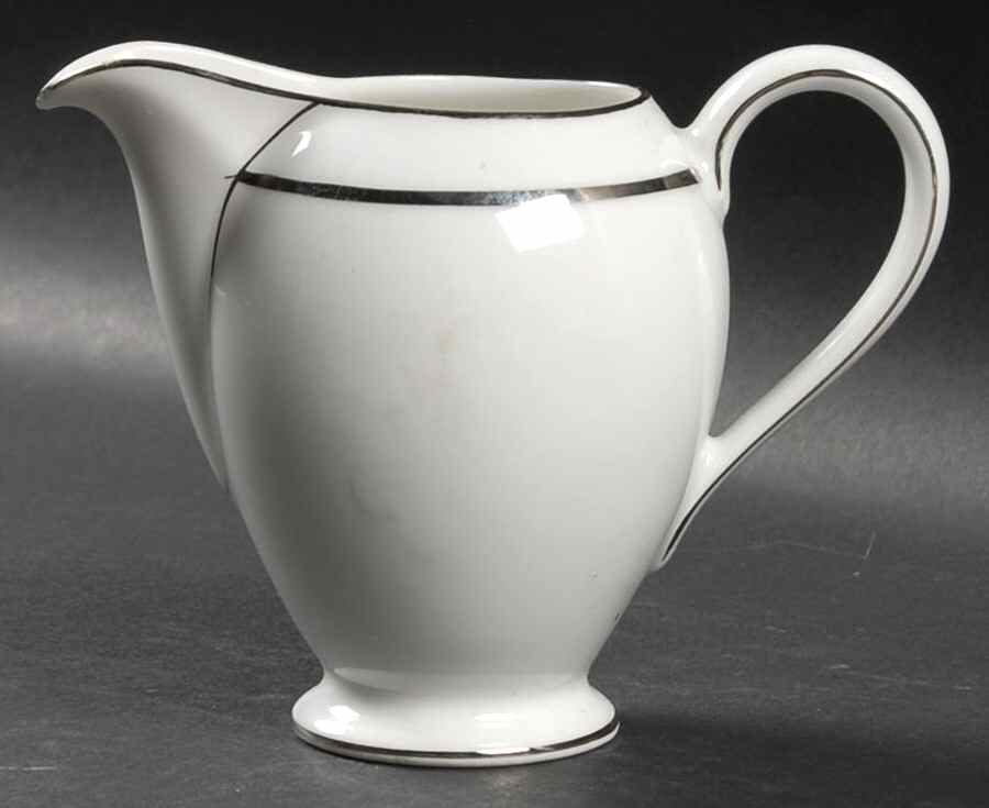 JOH163 Creamer by Johann Haviland-1