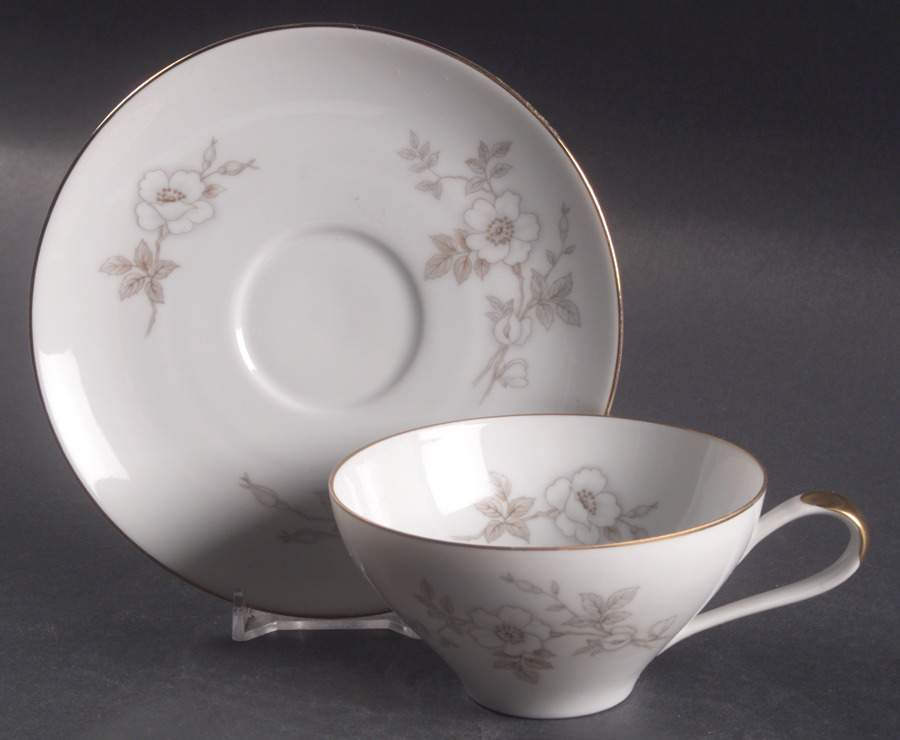 JOH17 Flat Cup & Saucer Set by Johann Haviland-1