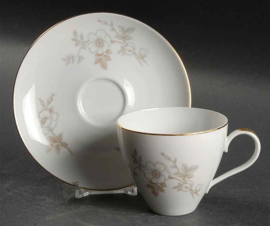 JOH17 Flat Cup & Saucer Set by Johann Haviland-1