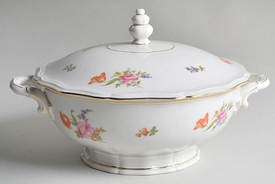 JOH176 Round Covered Vegetable by Johann Haviland-1