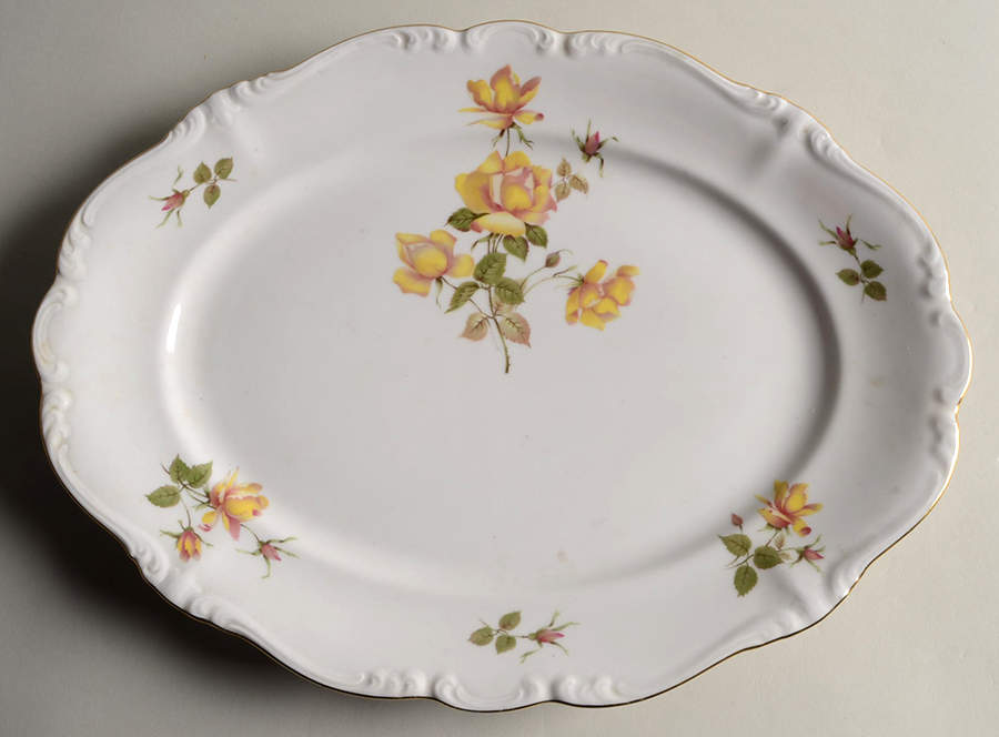 JOH18 14" Oval Serving Platter by Johann Haviland-1