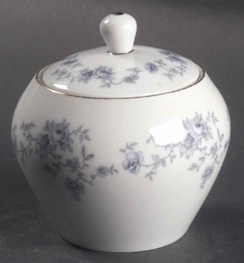 Blue Garland (Coupe, Platinum) Sugar Bowl & Lid by Johann Haviland-1