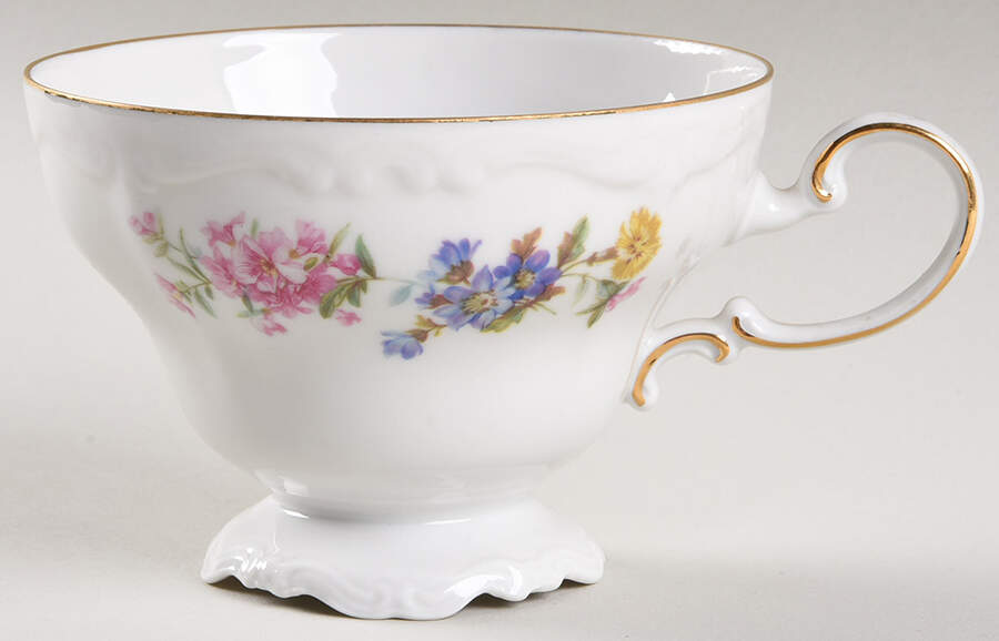 JOH194 Footed Cup by Johann Haviland-1