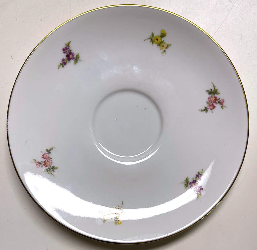 JOH202 Saucer by Johann Haviland-1