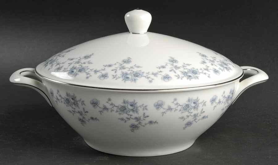 JOH21 Round Covered Vegetable by Johann Haviland-1