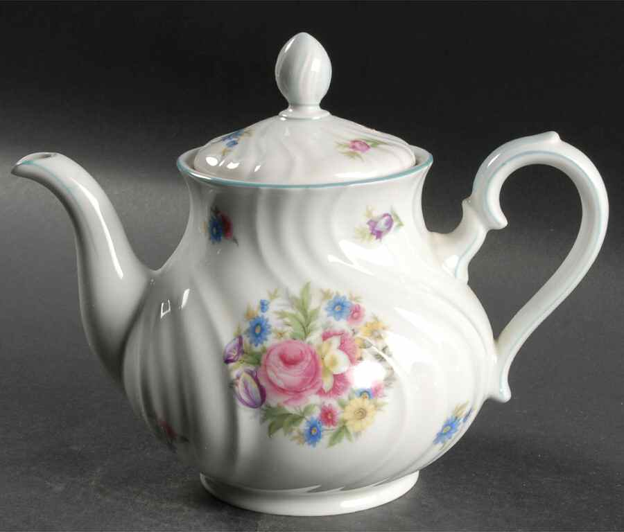 JOH22 Teapot & Lid by Johann Haviland-1