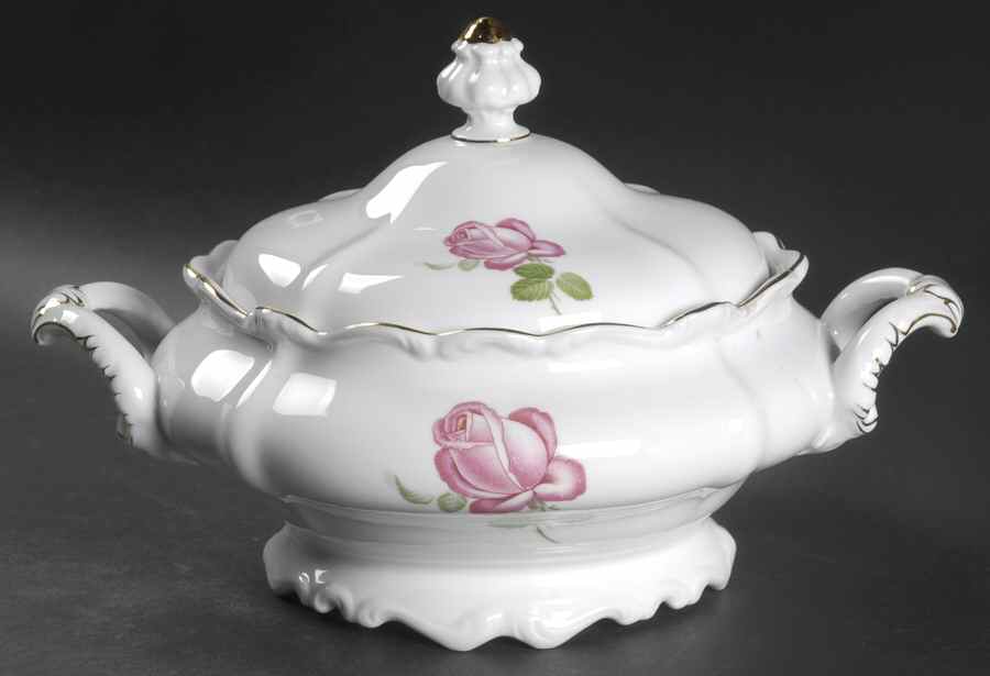 JOH23 Round Covered Vegetable by Johann Haviland-1