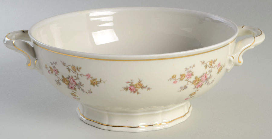 JOH32 Round Vegetable No Lid by Johann Haviland-1