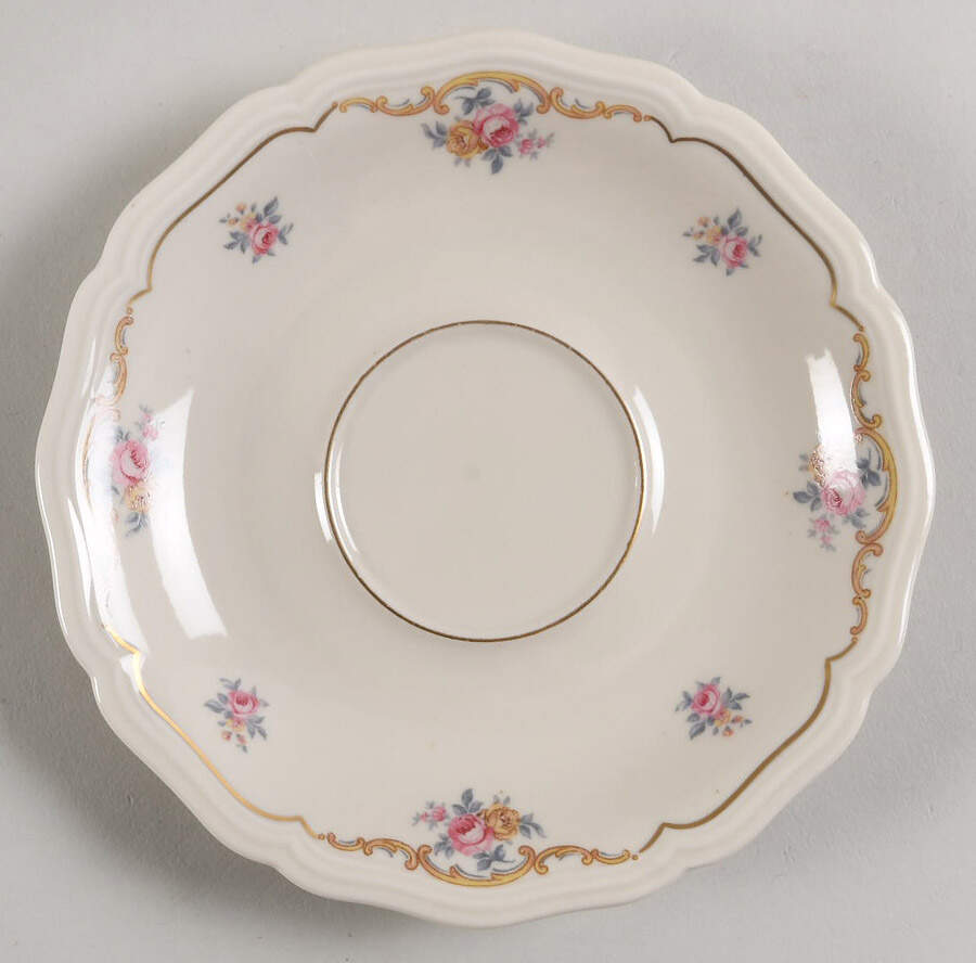 JOH37 Saucer by Johann Haviland-1