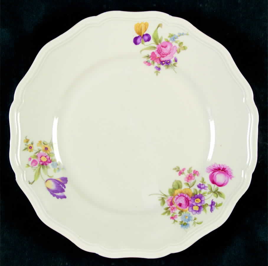JOH38 Dinner Plate by Johann Haviland-1