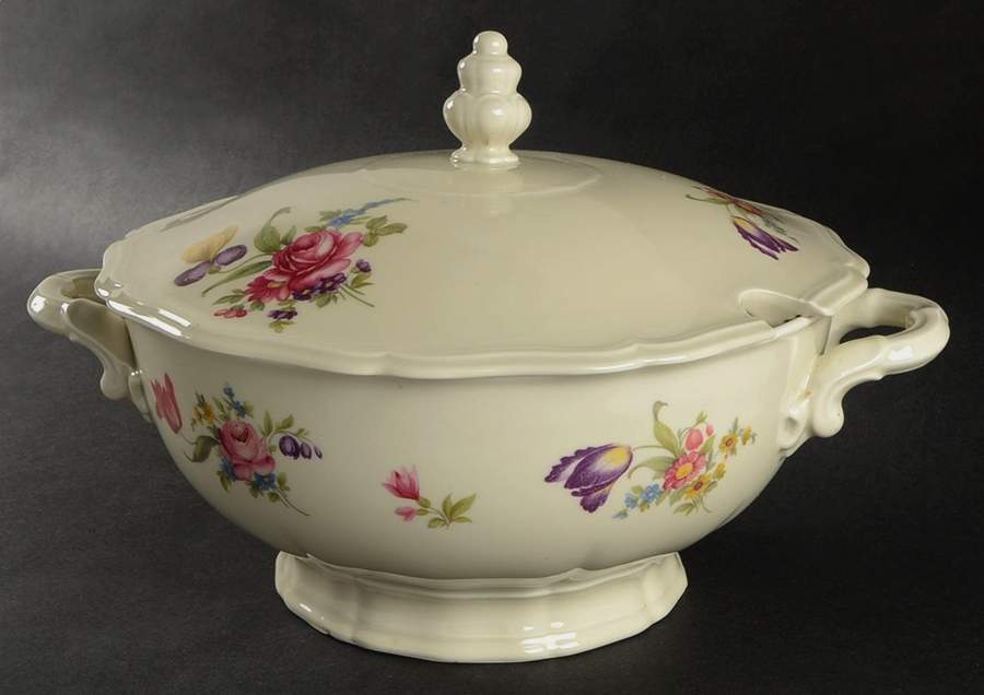 JOH38 Tureen &  Lid by Johann Haviland-1