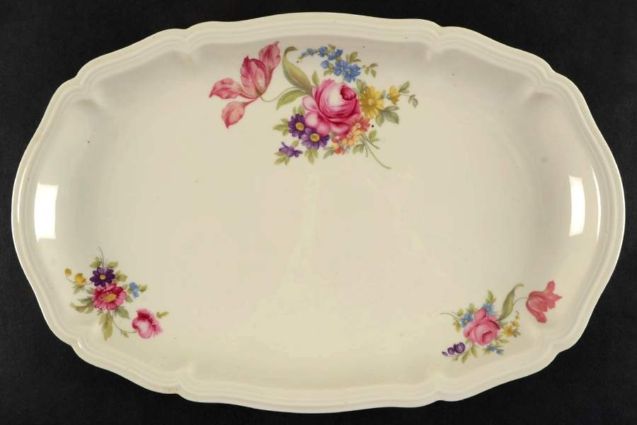 JOH38 15" Oval Serving Platter by Johann Haviland-1