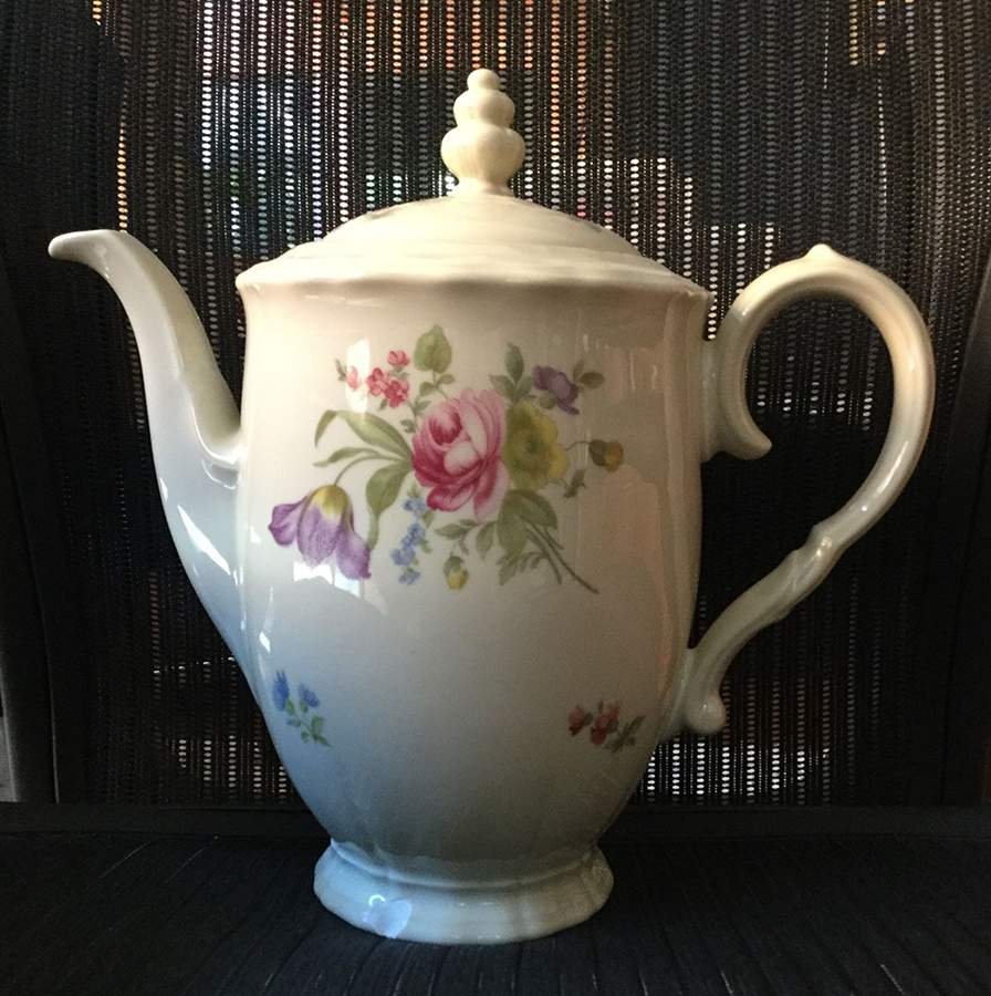 JOH38 Coffee Pot & Lid by Johann Haviland-1
