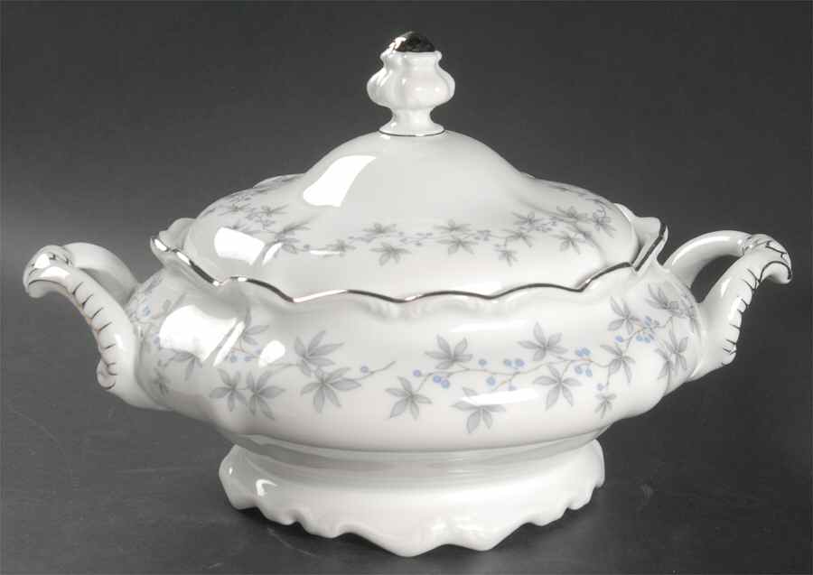 JOH40 Round Covered Vegetable by Johann Haviland-1