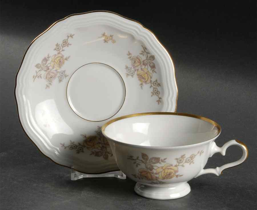 JOH45 Footed Cup & Saucer Set by Johann Haviland-1