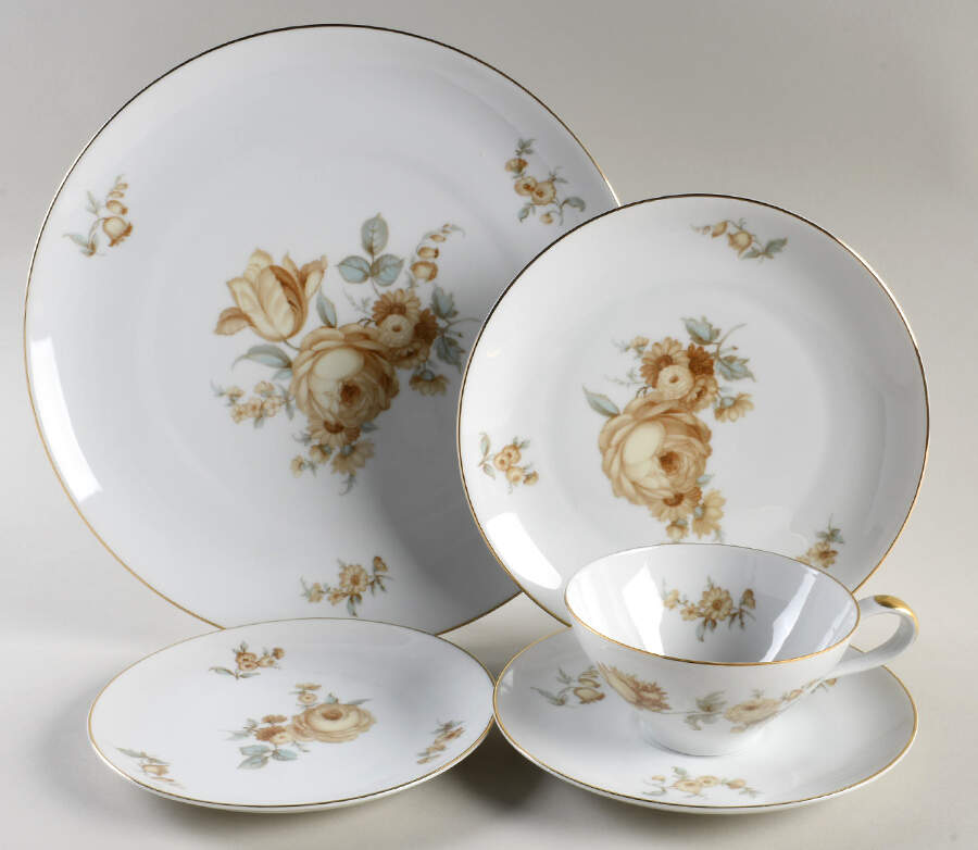 JOH55 40 Piece Estate Set by Johann Haviland-1