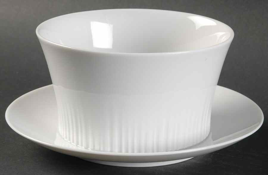 JOH59 Gravy Boat with Attached Underplate by Johann Haviland-1