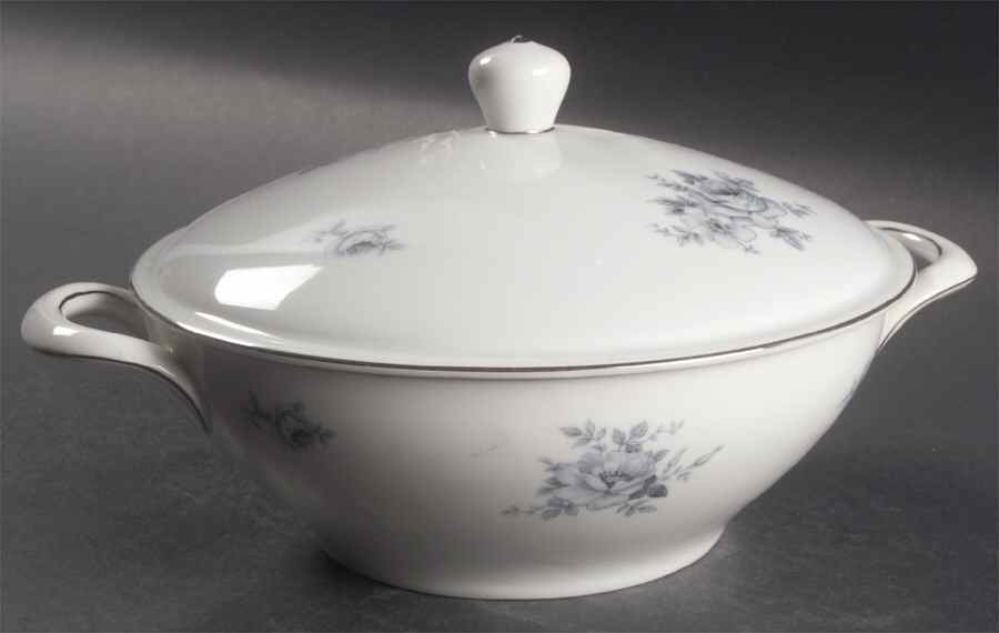 JOH9 Round Covered Vegetable by Johann Haviland-1