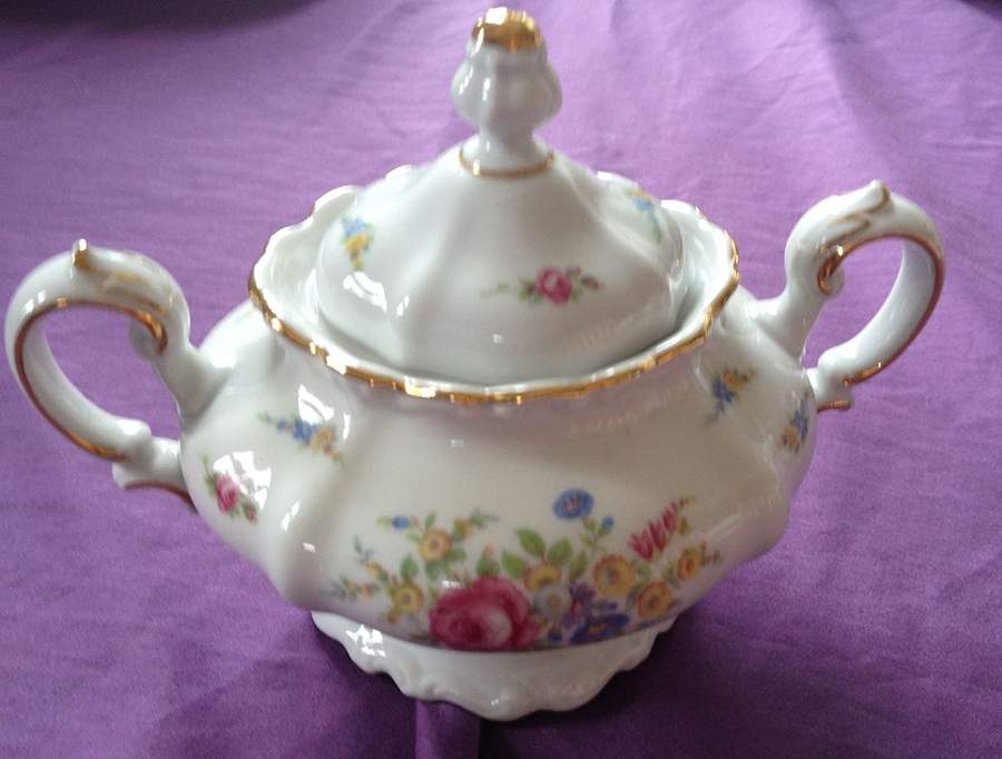 JOH90 Sugar Bowl & Lid by Johann Haviland-1