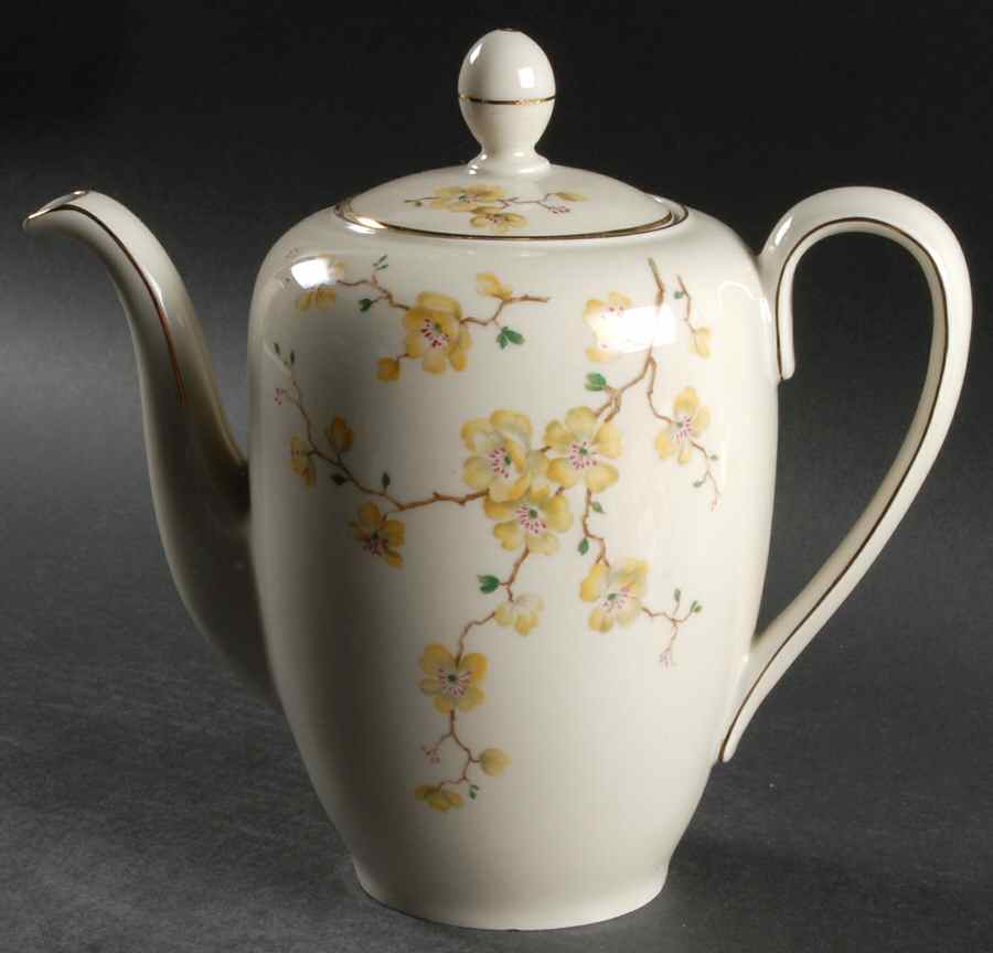 E653 Coffee Pot & Lid by Johann Haviland-1
