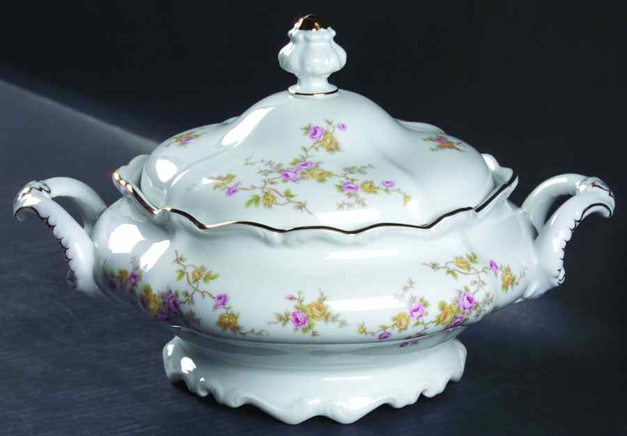 Michele Round Covered Vegetable by Johann Haviland-1