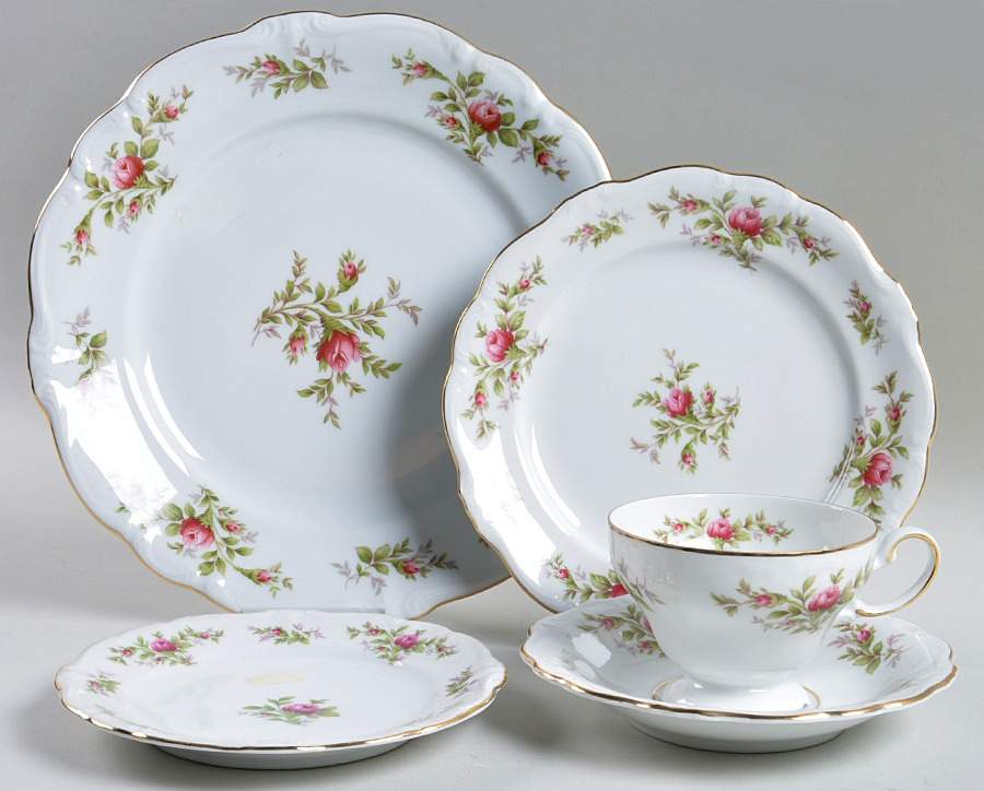 Moss Rose (Bavarian Backstamp) 5 Piece Place Setting by Johann Haviland-1