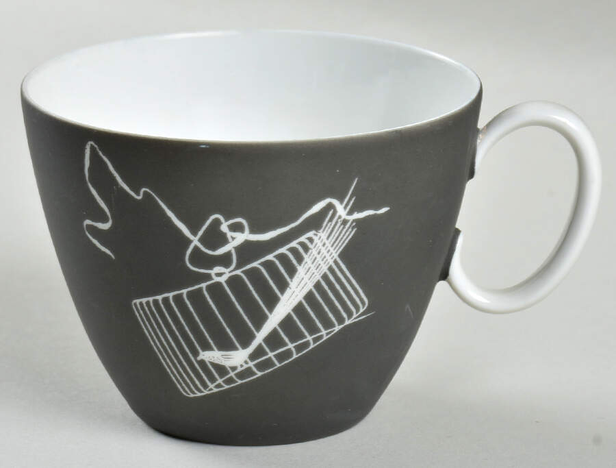 Papageno Flat Cup by Johann Haviland-1