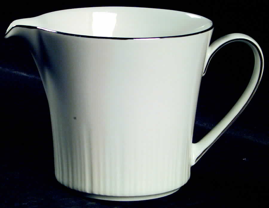 Platinum Riviera Creamer by Johann Haviland-1