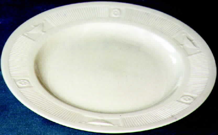 JON10 Dinner Plate by George Jones & Sons-1