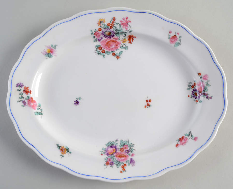 Olde English (Scalloped) 12" Oval Serving Platter by George Jones & Sons-1