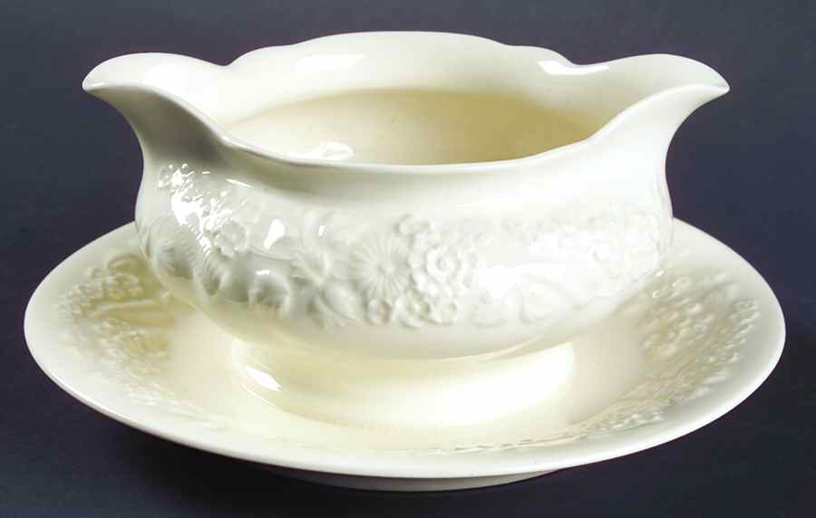 Rhapsody Gravy Boat with Attached Underplate by George Jones & Sons-1
