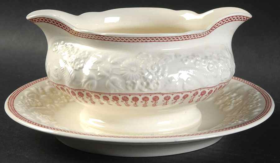 Sheridan Gravy Boat with Attached Underplate by George Jones & Sons-1