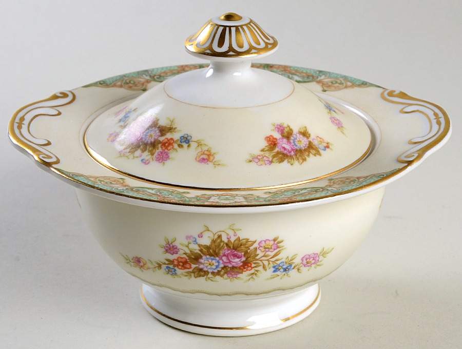 Fairmont Sugar Bowl & Lid by Jyoto-1