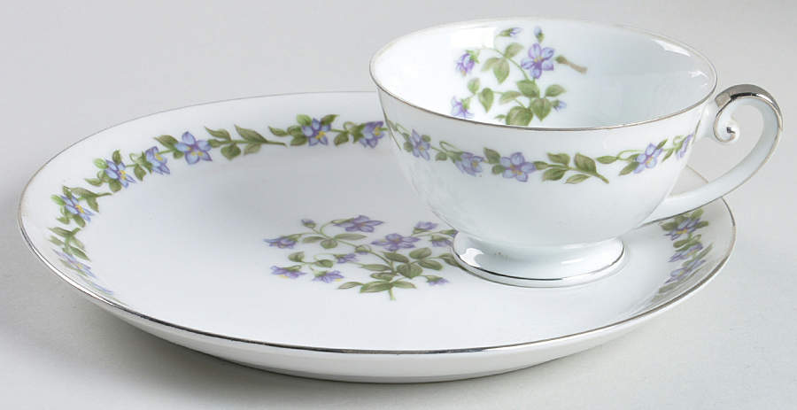 Glendale Snack Plate & Cup Set by Jyoto-1