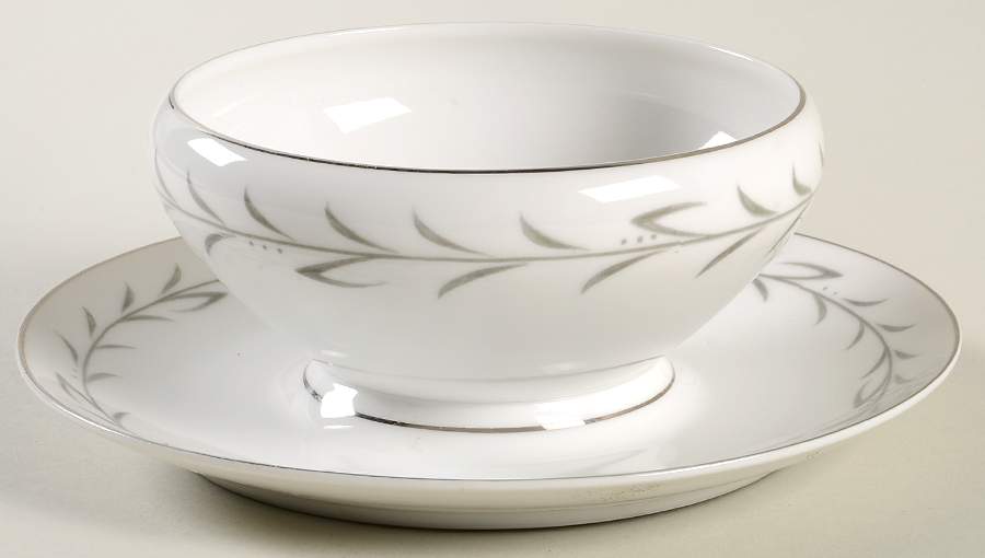 Helene Gravy Boat with Attached Underplate by Jyoto-1