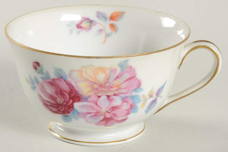 JYO4 Footed Cup by Jyoto-1
