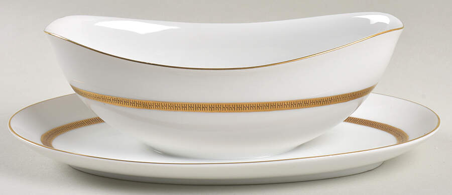 Kingsley Gravy Boat with Attached Underplate by Jyoto-1