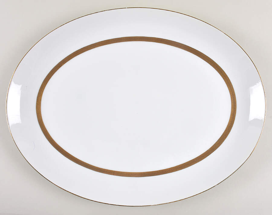 Kingsley 16" Oval Serving Platter by Jyoto-1