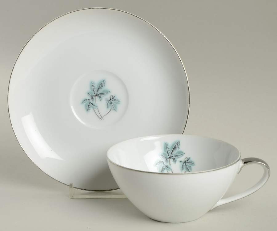 Trio Flat Cup & Saucer Set by Jyoto-1