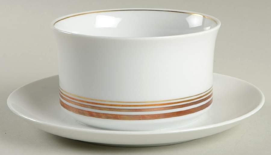 Monarch Gravy Boat with Attached Underplate by Johann Haviland-1