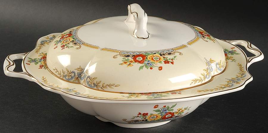 The Langhorn Round Covered Vegetable by Johnson Brothers-1