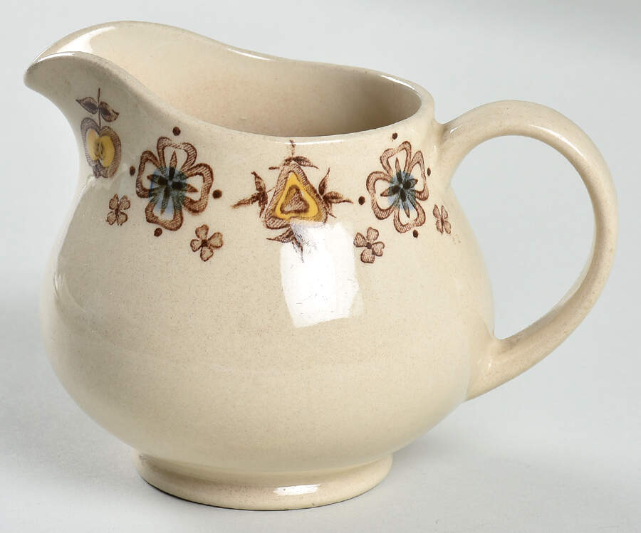 Lancaster Creamer by Johnson Brothers-1