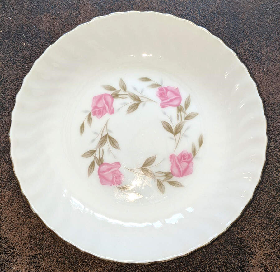 Carol Bread & Butter Plate by Japan-1